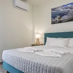 Апартаменти Mariam Luxury *