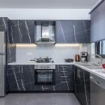 Апартаменти Mariam Luxury
