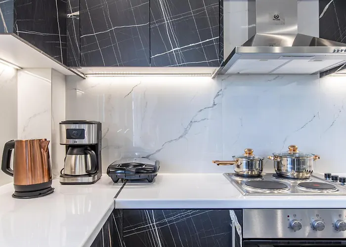 Mariam Luxury Apartament *