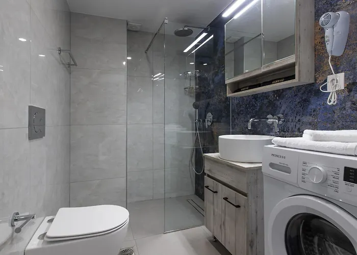 Mariam Luxury Apartament *